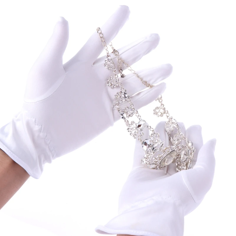 Wrist-length inspection gloves — representative supplier photograph
